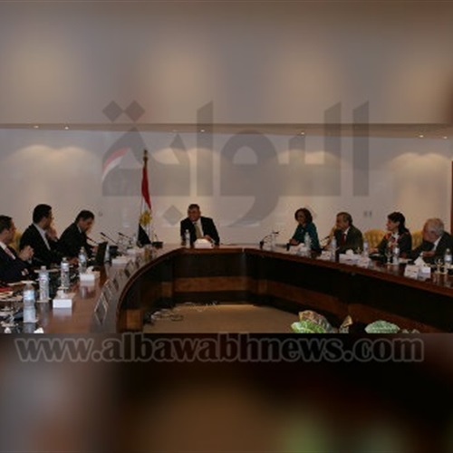: وزير الاتصالات يبحث الاستعدادات النهائية لمؤتمر "مصر المستقبل" بشرم الشيخ