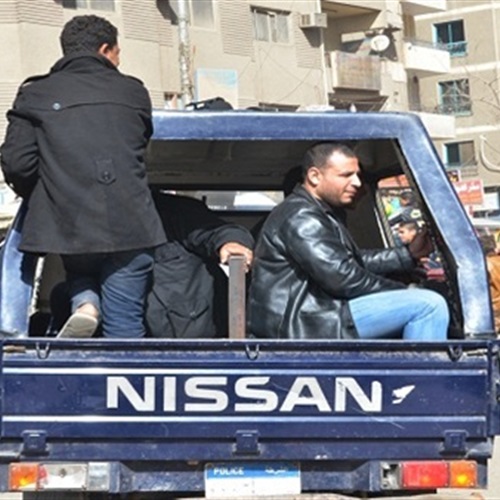 : ضبط عاطلين بحوزته 70 قطعة لمخدر الحشيش بالإسكندرية