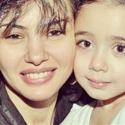 البوابة نيوز: بالصورة.. دينا فؤاد مع ابنتها على  انستجرام