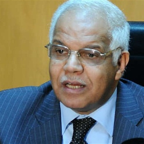  محافظ القاهرة يهنئ المصريين بحلول شهر رمضان المبارك