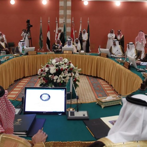 :   الوطن  السعودية: طرح تقرير لجنة  اتفاق الرياض  باجتماع خارجية التعاون السبت