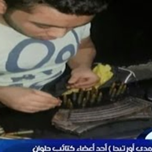 : أسامة منير يعرض صورًا لأحد عناصر  كتائب حلوان
