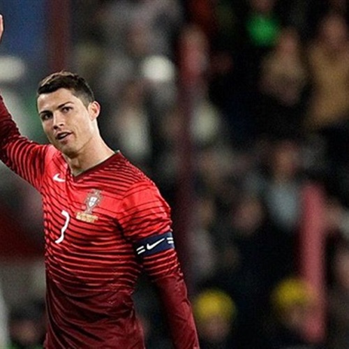 : رونالدو خارج قائمة البرتغال أمام ألبانيا في تصفيات يورو 2016