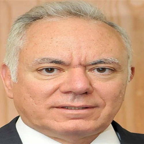 : رئيس بنك القاهرة: فروعنا بالصعيد تشهد إقبالًا كبيرًا على شهادات قناة السويس