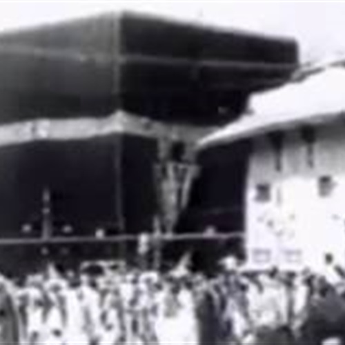 : بالفيديو.. خادم الحرمين الشريفين يؤدي مناسك الحج عام 1932