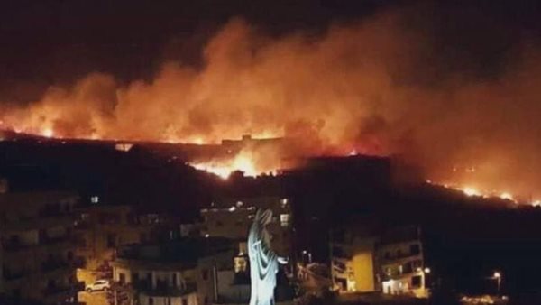 قوة من فوج إطفاء بيروت توجهت للمساندة في إخماد حريق عكار