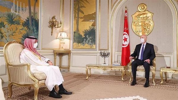 السعودية تؤكد دعمها لأمن واستقرار تونس