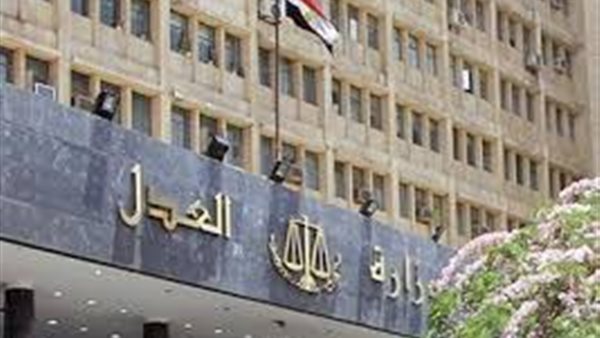 المستشار أحمد خليل: مصر تبذل جهودا كبيرة للتصدي لتمويل الإرهاب