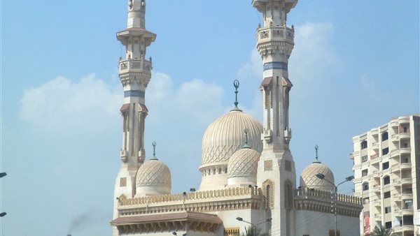 مسجد الـ1000 متر فى المنصورة.. قيمة علمية وتاريخية وواجهة سياحية
