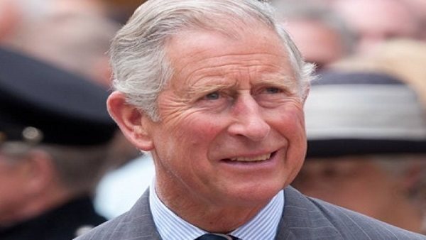 الملك تشارلز يستأنف مهامه العامة بزيارة مركز لعلاج السرطان في لندن