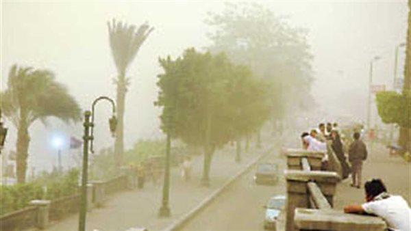 "الأرصاد": موجة التقلبات الجوية مستمرة.. والعظمى بالقاهرة 40 درجة