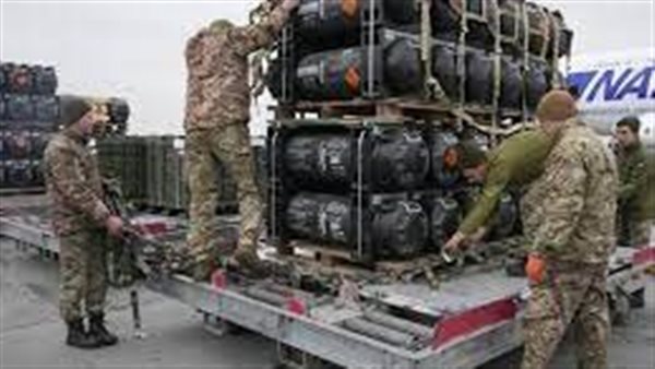 وزير الدفاع اللاتفي: إرسال الأسلحة إلى أوكرانيا لا يخلق ثغرات في نظام الدفاع ببلادنا