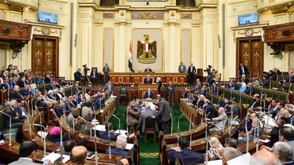 مطالب برلمانية بإحكام الرقابة على الأسواق والأسعار ومواجهة المحتكرين