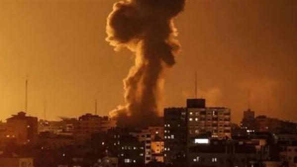 3 شهداء و20 مصابًا جراء استهداف طائرات الاحتلال منزل بحي الشجاعية