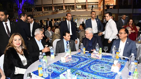 وزيرا التعليم العالي والشباب يشهدان احتفالية رمضانية بجامعة حلوان