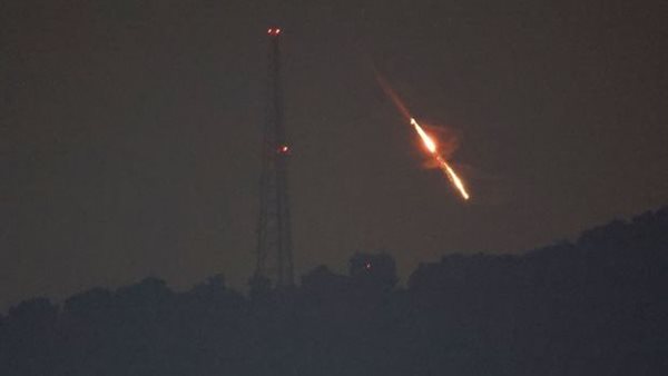 «القاهرة الإخبارية»: الهجوم الإيراني ألحق أضرارا بقاعدة «رامون» الإسرائيلية
