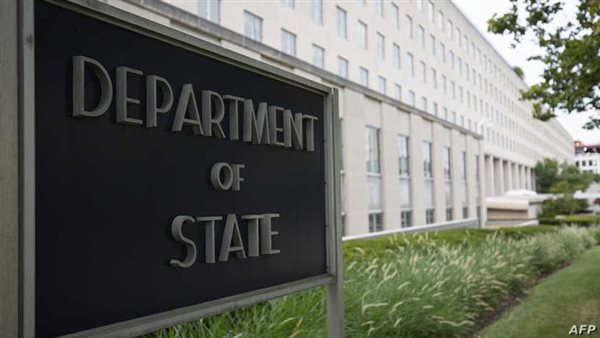 الخارجية الأمريكية: واشنطن منزعجة إزاء احتجاز إسرائيل لموظفين من أونروا في غزة