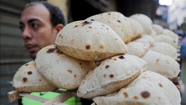 خفض سعر الخبز السياحي والأفرنجي بالسويس