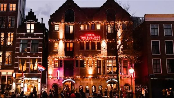 أمستردام تطبق حظر بناء الفنادق لمكافحة السياحة المفرطة