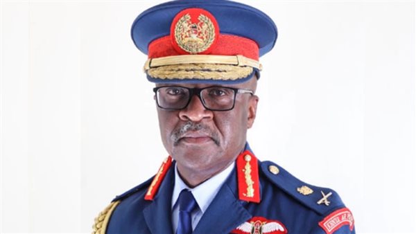 مصرع قائد الجيش الكيني في تحطم مروحية عسكرية غرب البلاد
