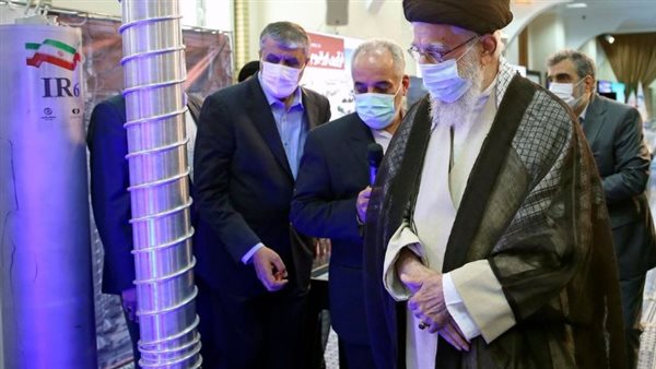 إيران تهدد بالعمل على إنتاج أسلحة نووية إذا هاجمت إسرائيل مواقعها