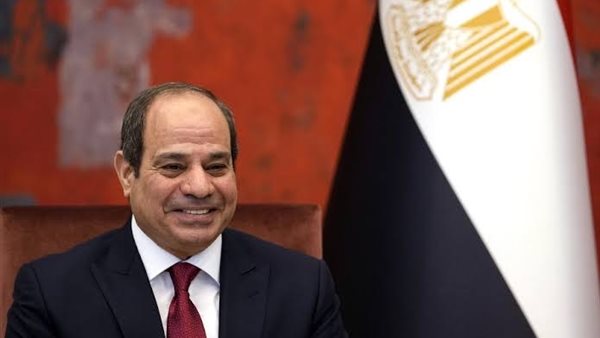 محافظ القاهرة يهنئ السيسي بذكرى عيد تحرير سيناء