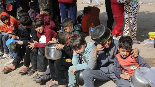 مسئولة أممية: شمال غزة يعاني من "مجاعة شاملة" تتجه إلى جنوب القطاع