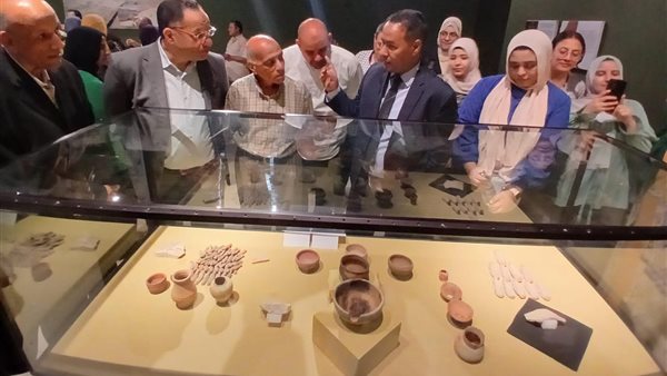  متحف سوهاج يفتتح معرضًا أثريًا بعنوان "كنز الوزير أمنحوتب حوي" (صور)