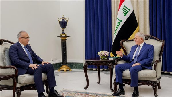 رئيس العراق يستقبل وزير الري المصري على هامش مؤتمر بغداد الدولي الرابع للمياه