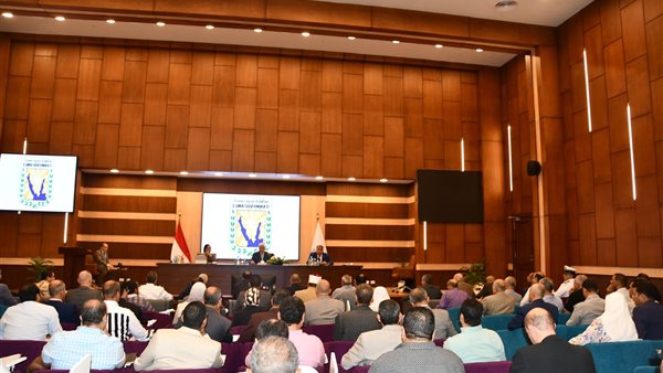 محافظ جنوب سيناء يترأس جلسة المجلس التنفيذي رقم "3"
