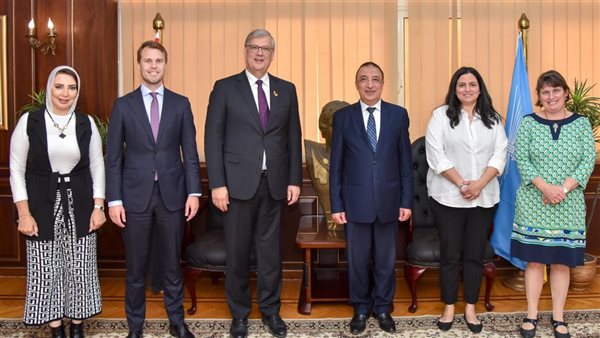 محافظ الإسكندرية يستقبل سفير هولندا لبحث سبل التعاون المشترك بين الجانبين
