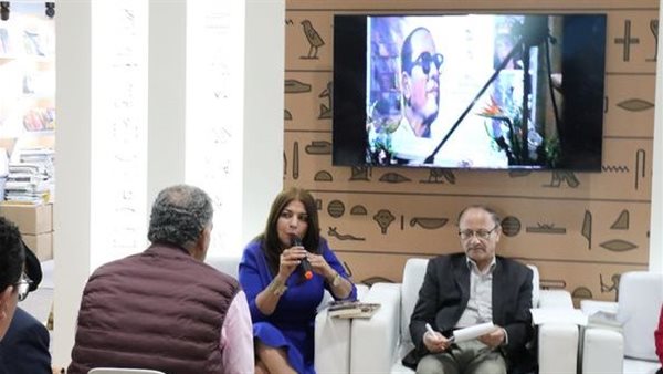 معرض أبو ظبي يناقش "إسهام الأصوات النسائية المصرية في الرواية العربية"
