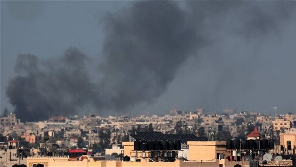 3 شهداء في قصف إسرائيلي استهدف منزلًا لعائلة "الدربي" غرب مدينة رفح