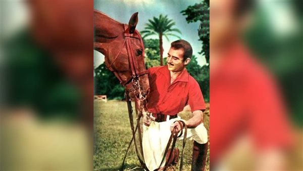 في ذكرى وفاته.. محطات فنية في حياة «فارس السينما» أحمد مظهر
