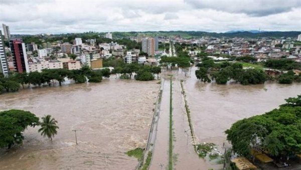 ارتفاع حصيلة الفيضانات في البرازيل إلى 143 شخصا 