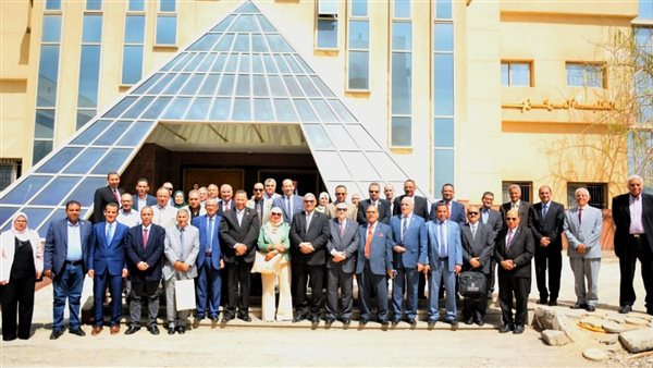 الفيوم" تستضيف اجتماعَ لجنة العلوم الأساسية على مستوى الجامعات المصرية 