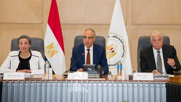 وزير الري: تمديد كابل الاتصالات البحري «IEX» من الزعفرانة وحتى حدود المياه الاقتصادية المصرية