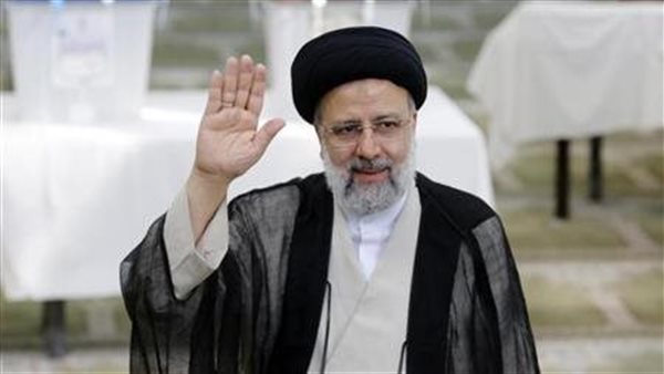 الحكومة الكورية الجنوبية تتقدم للشعب الإيرانى بخالص العزاء في وفاة الرئيس