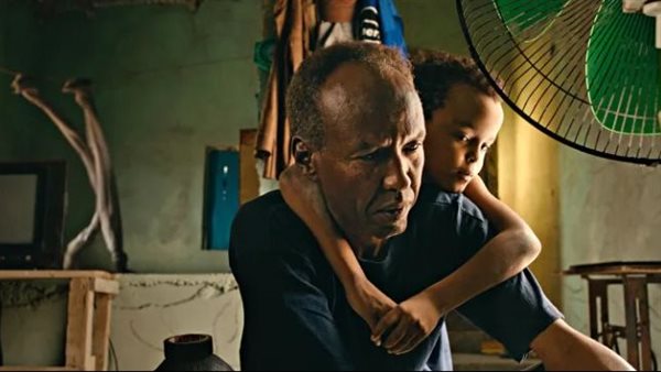 «The Village Next to Paradise» أول فيلم صومالي بمهرجان كان السينمائي الدولي يوزع عربيا