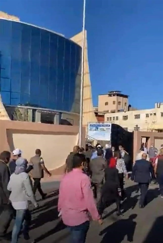 رئيس الوزراء يفتتح مكتبة مصر العامة بعزبة البرج في دمياط