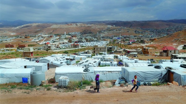 : الأمم المتحدة ترسل مساعدات إنسانية إلى مخيم للنازحين في سوريا