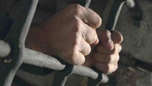 : حبس عاطل تحرش بجارته في السلام