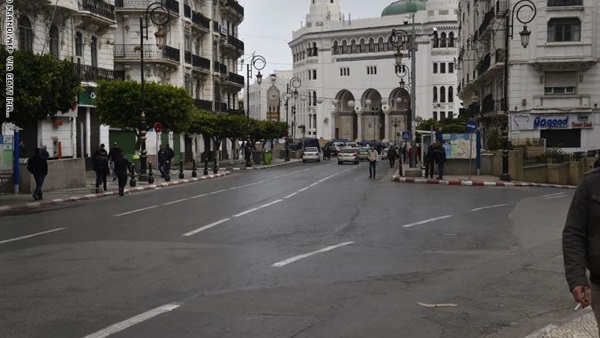 : الجزائر: بدء تطبيق حظر التجوال في العاصمة و8 ولايات من 3 عصرا